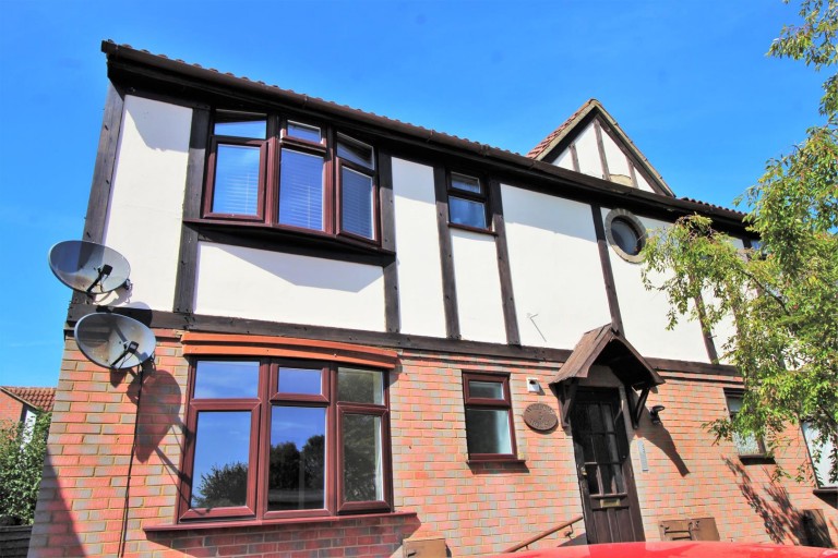 Willow House, Milton Road, Dunton Green