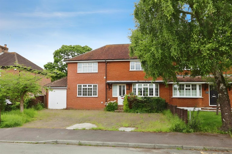 Larkfield Road, Bessels Green, Sevenoaks