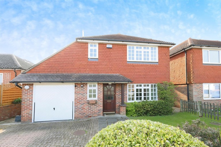 Bullfinch Close, Riverhead, Sevenoaks