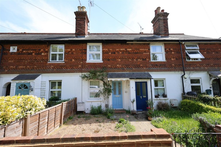 London Road, Dunton Green