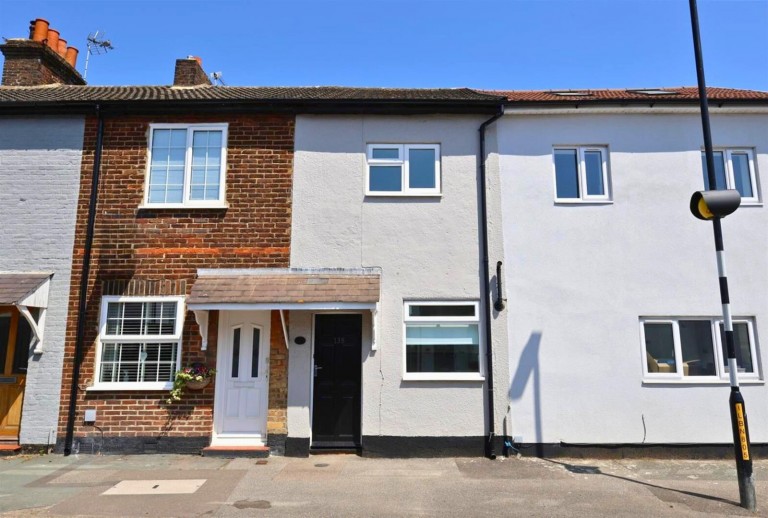 Dunton Green, Sevenoaks