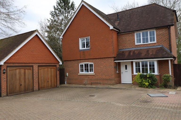 Badgers Sett, Kemsing, Sevenoaks