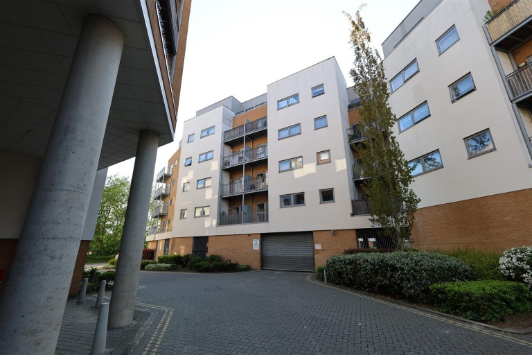 Azure Court, Sovereign Way, Tonbridge
